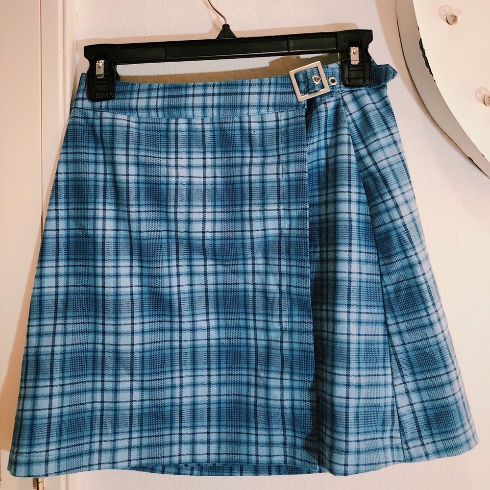 30% OFF BRANDY MELVILLE BLUE PLAID SKIRT!